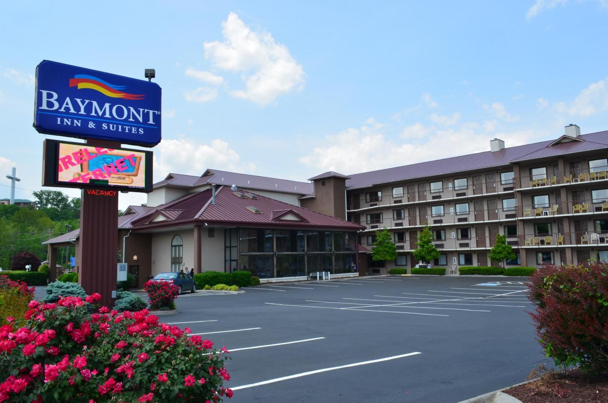Baymont By Wyndham Pigeon Forge Near Island Drive Hotel Exterior foto