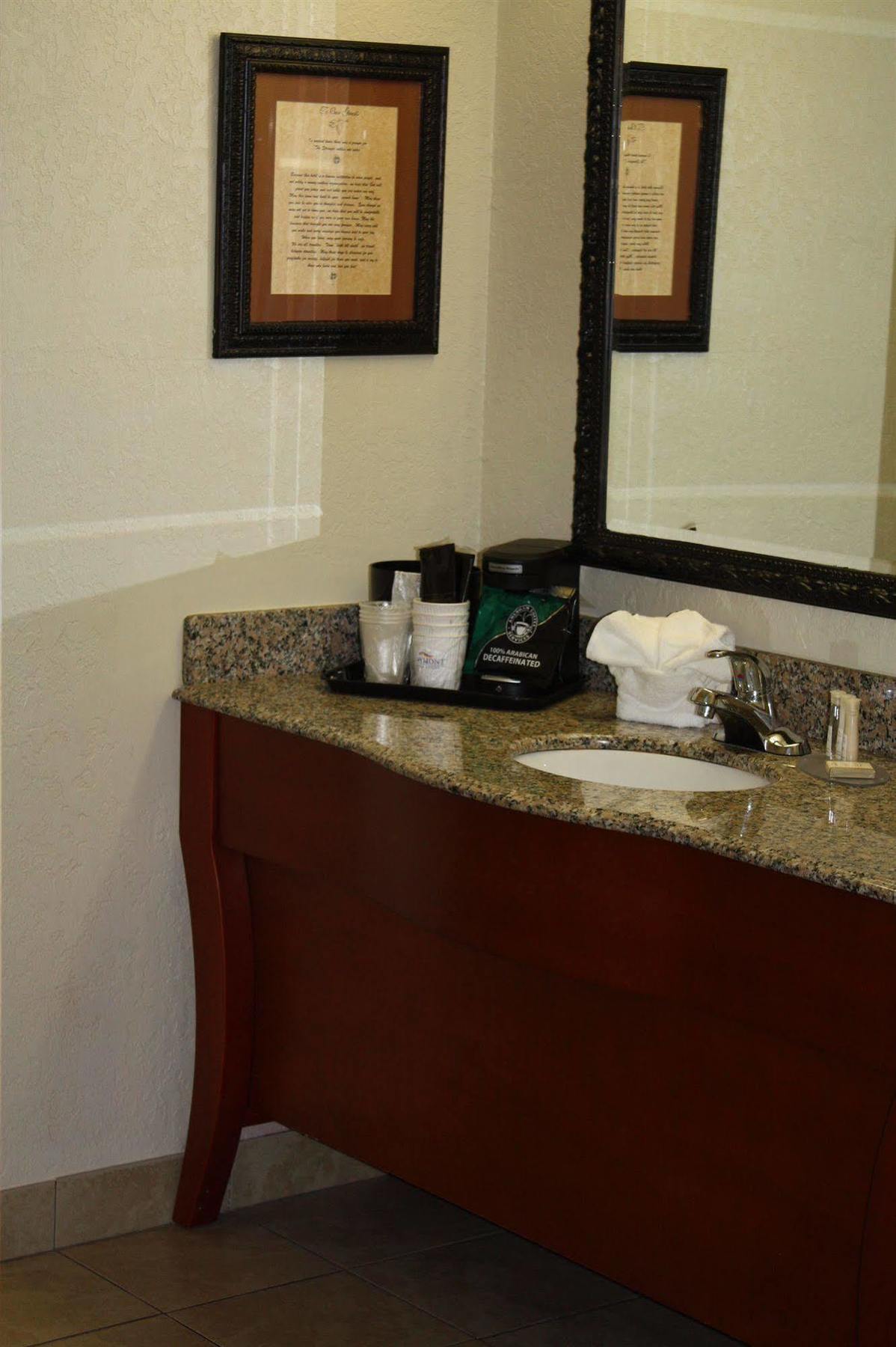 Baymont By Wyndham Pigeon Forge Near Island Drive Hotel Exterior foto